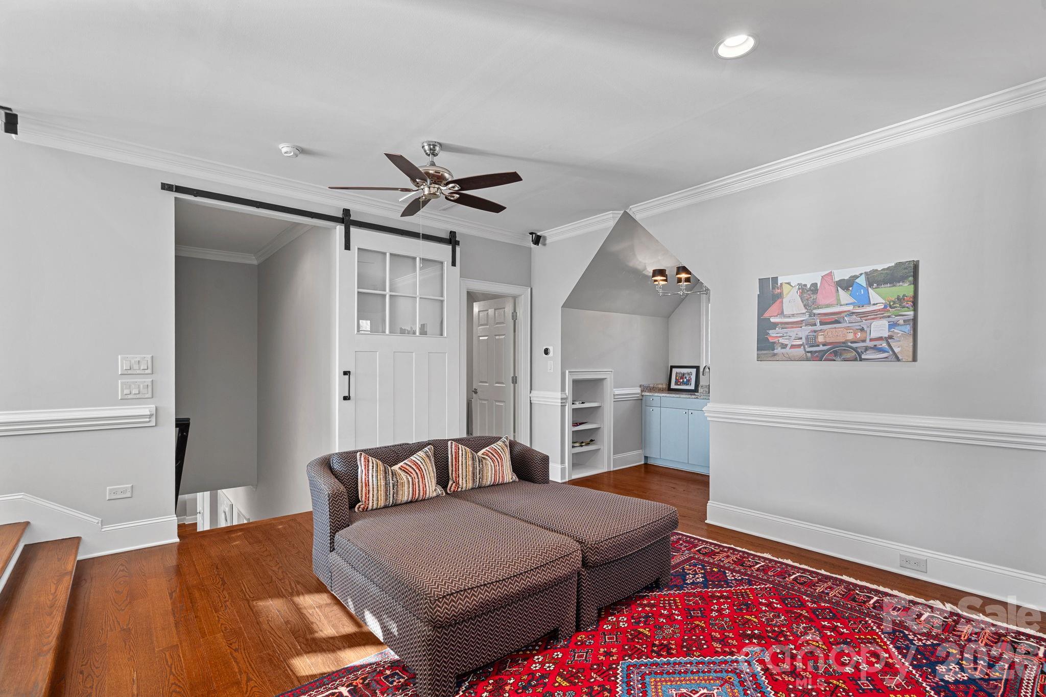 3423 Governors Island Drive