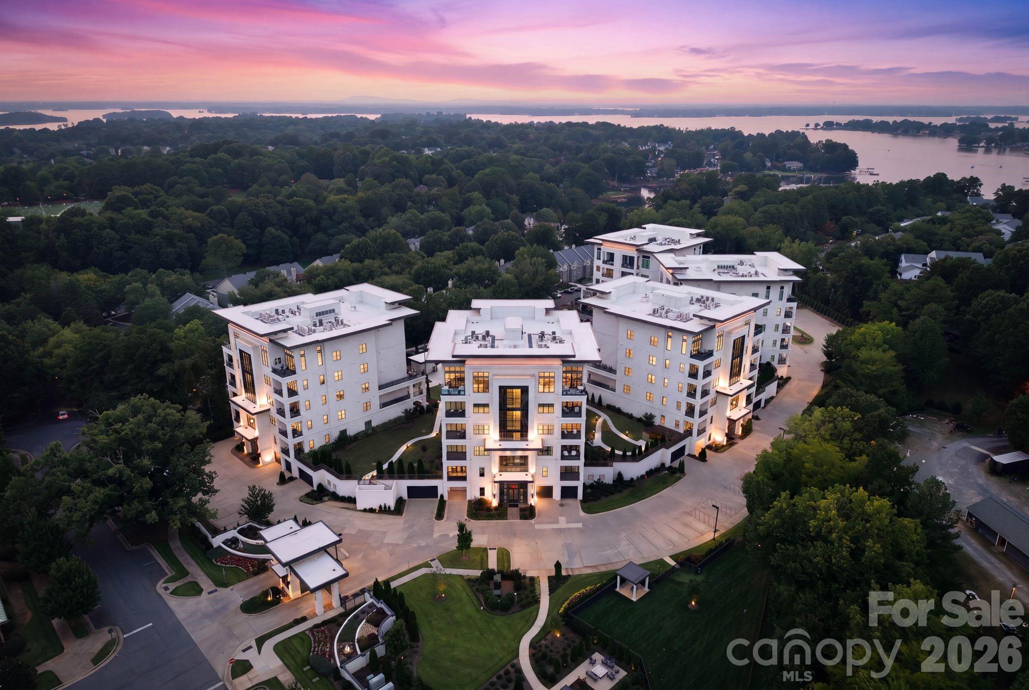 19329 Watermark Drive Unit: 221