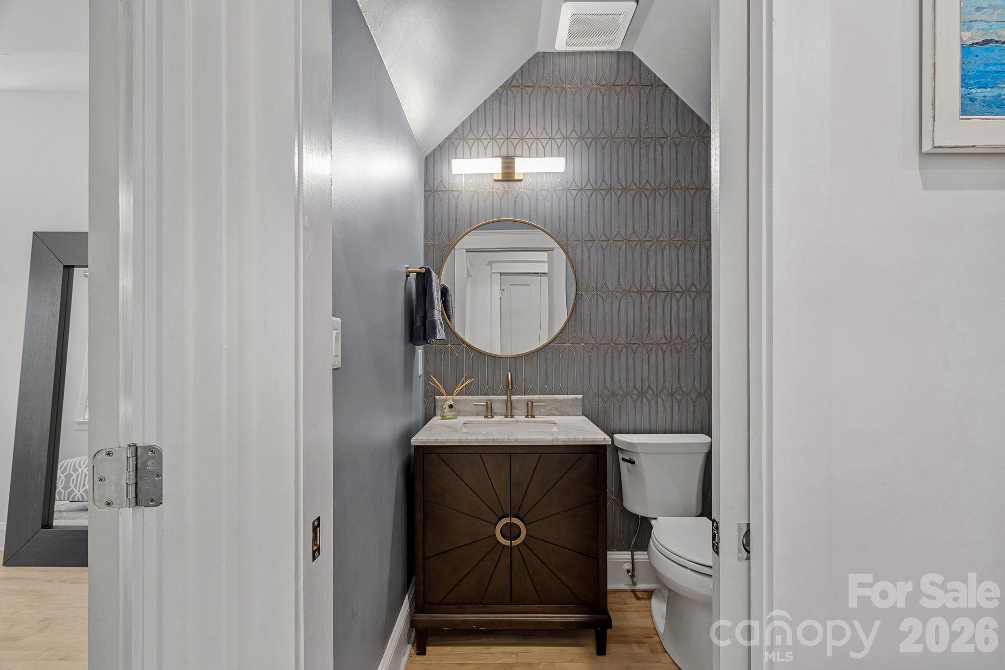 19610 Weavers Circle