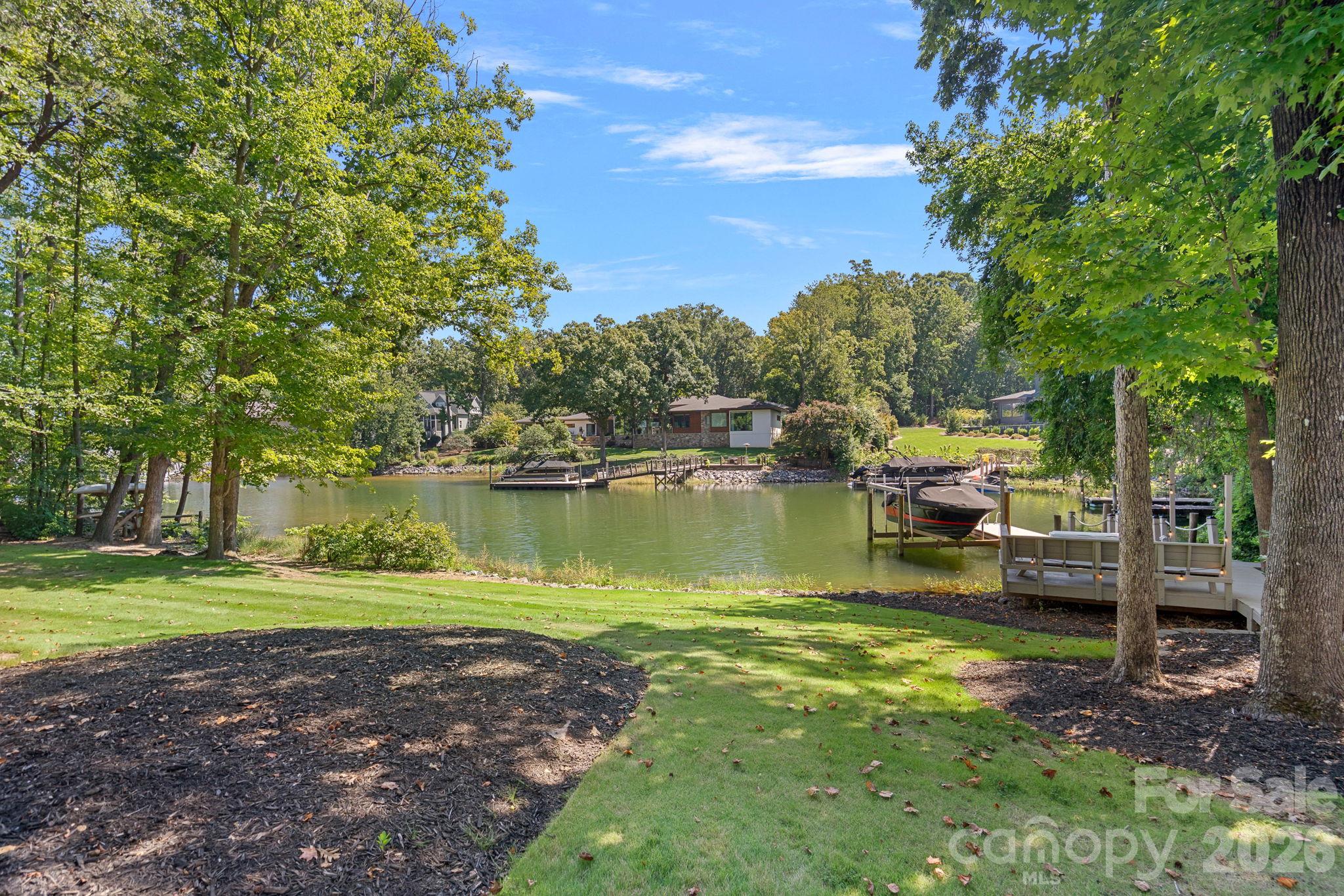 19610 Weavers Circle