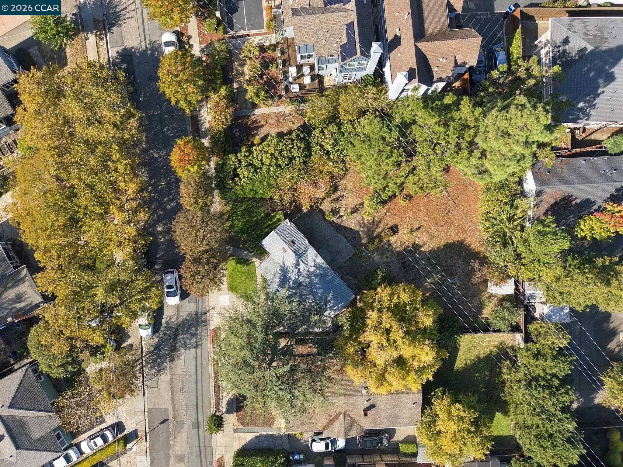 1942 Almond Ave