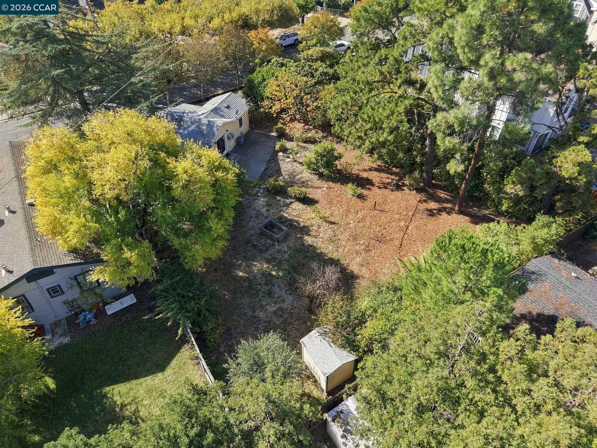 1942 Almond Ave