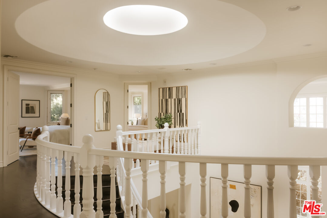 1202 San Vicente Blvd