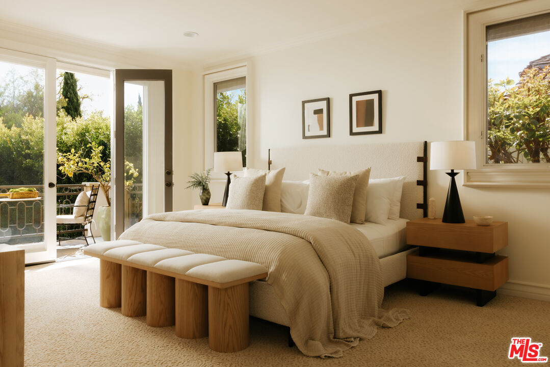 1202 San Vicente Blvd