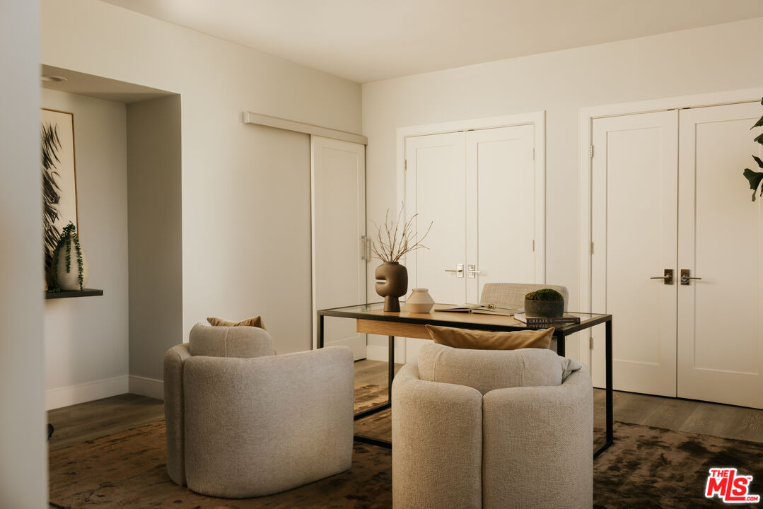 17352 W Sunset Blvd Unit: 1