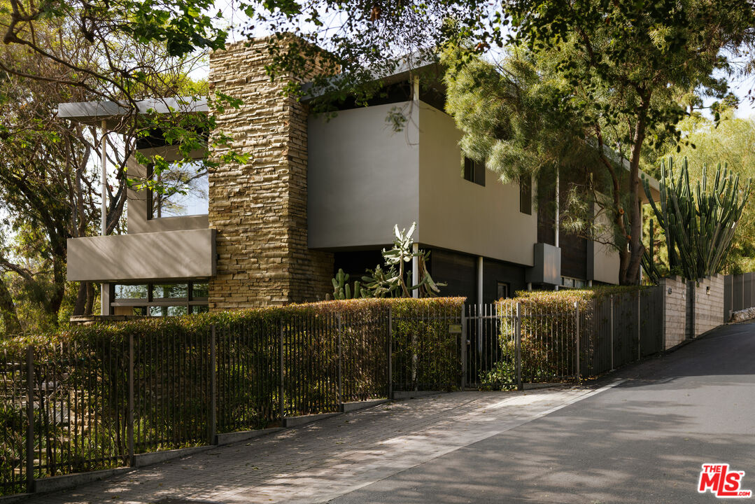 43 Haldeman Rd