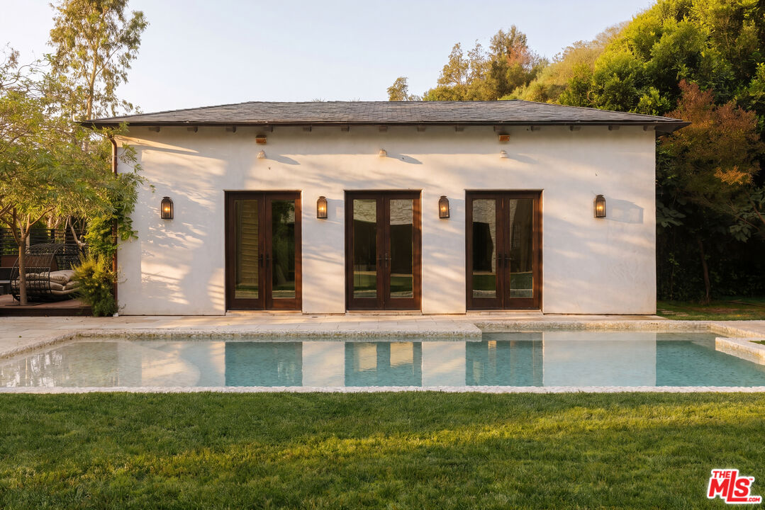 1105 Rivas Canyon Rd