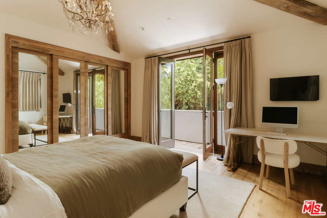 1105 Rivas Canyon Rd