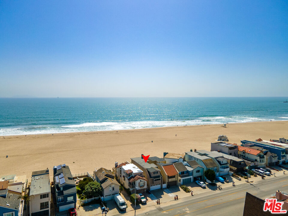 305 Ocean Dr