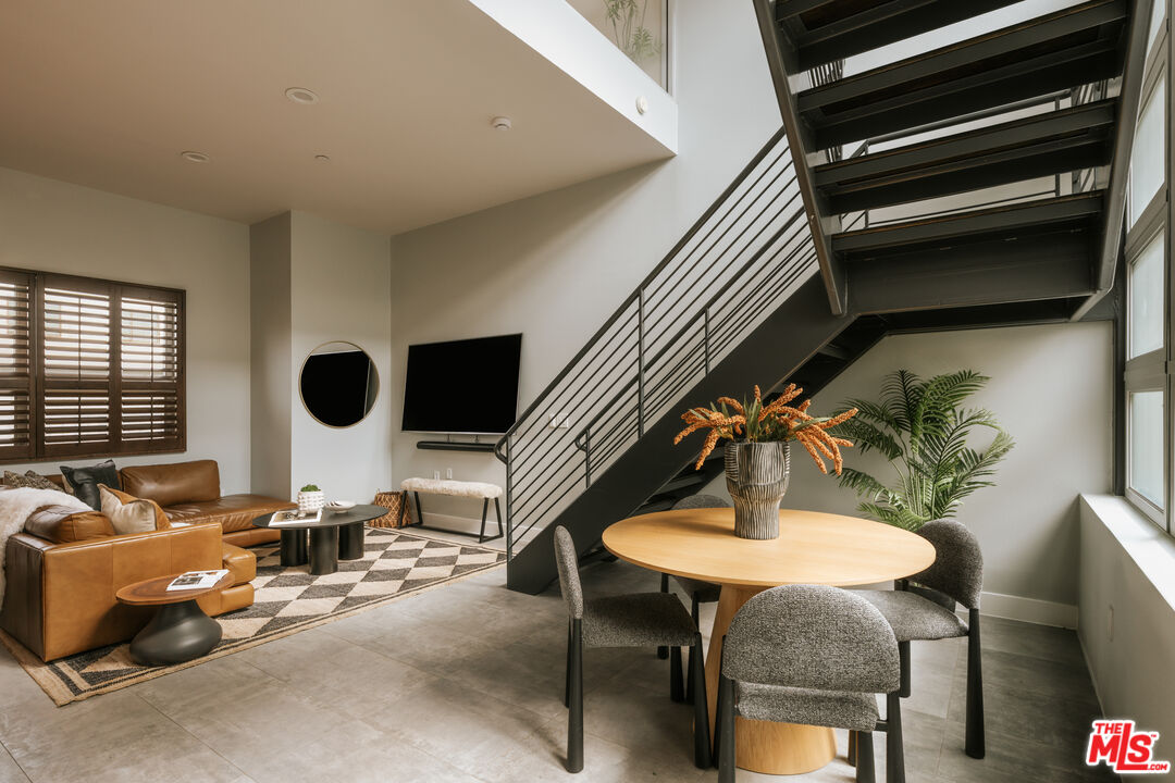 1524 11th St Unit: E