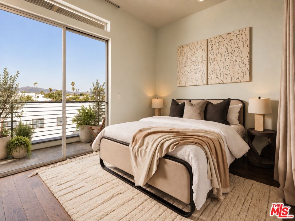 1524 11th St Unit: E