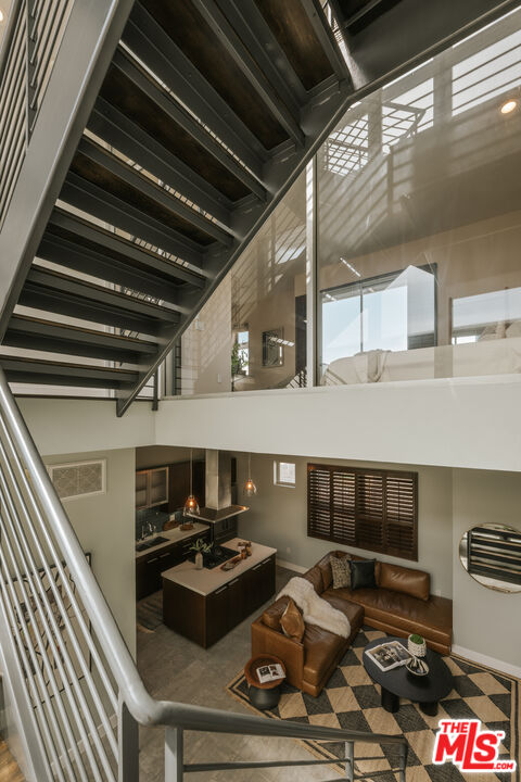 1524 11th St Unit: E