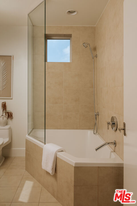 1524 11th St Unit: E