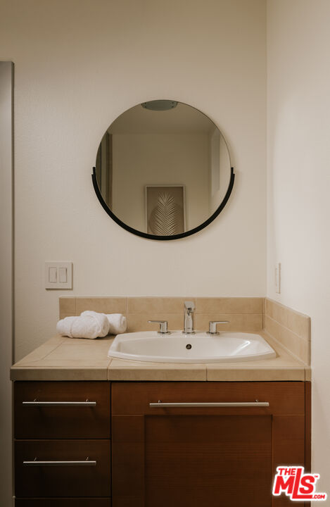 1524 11th St Unit: E