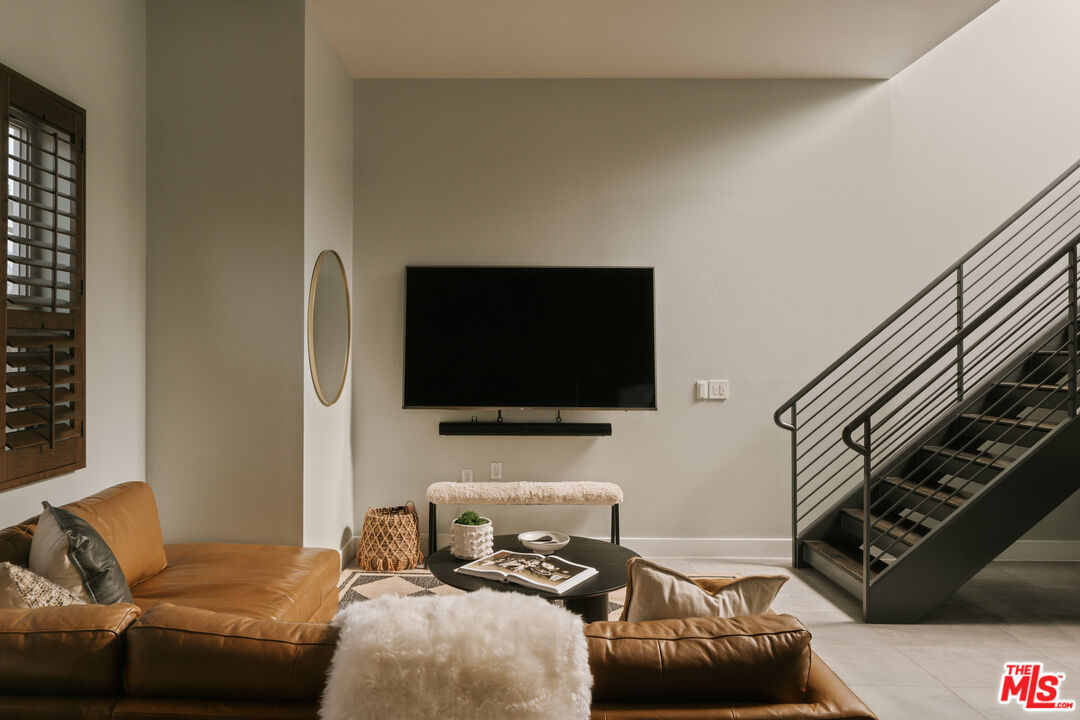 1524 11th St Unit: E