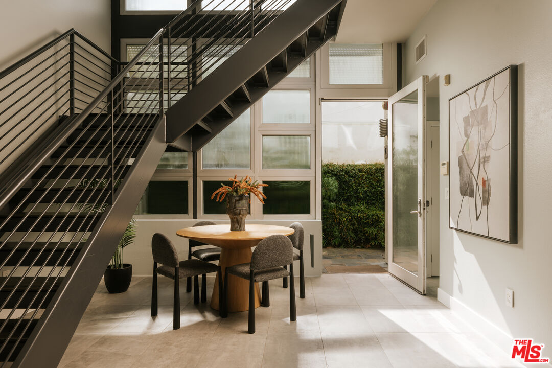 1524 11th St Unit: E