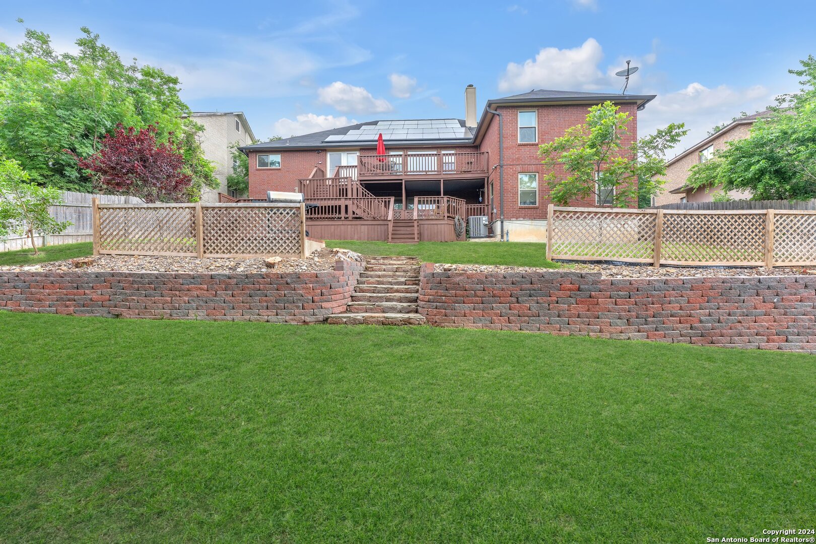 7742 OAKHILL PARK DR