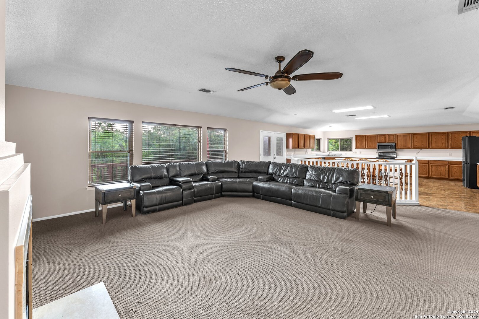 7742 OAKHILL PARK DR