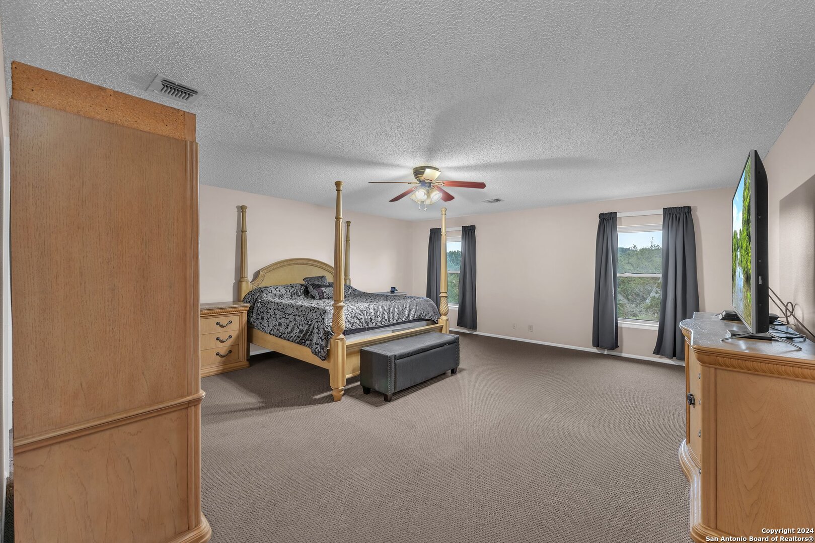 7742 OAKHILL PARK DR