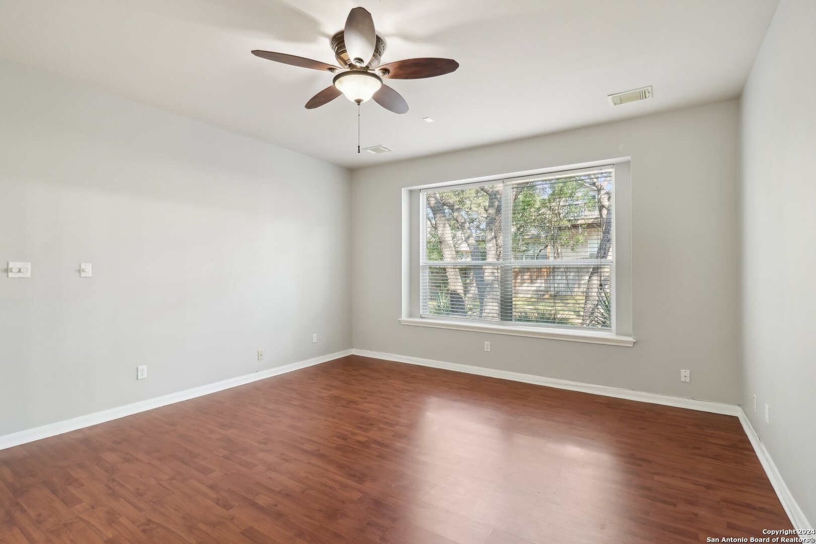 9511 RIO FRIO