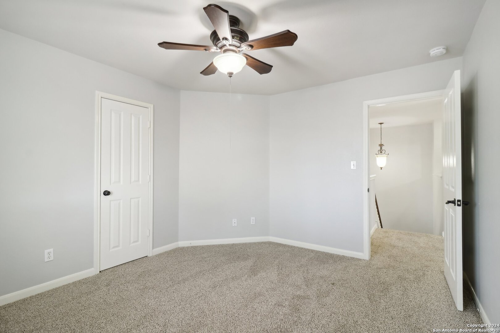 9511 RIO FRIO