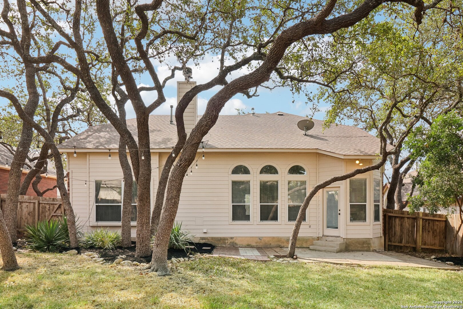 9511 RIO FRIO