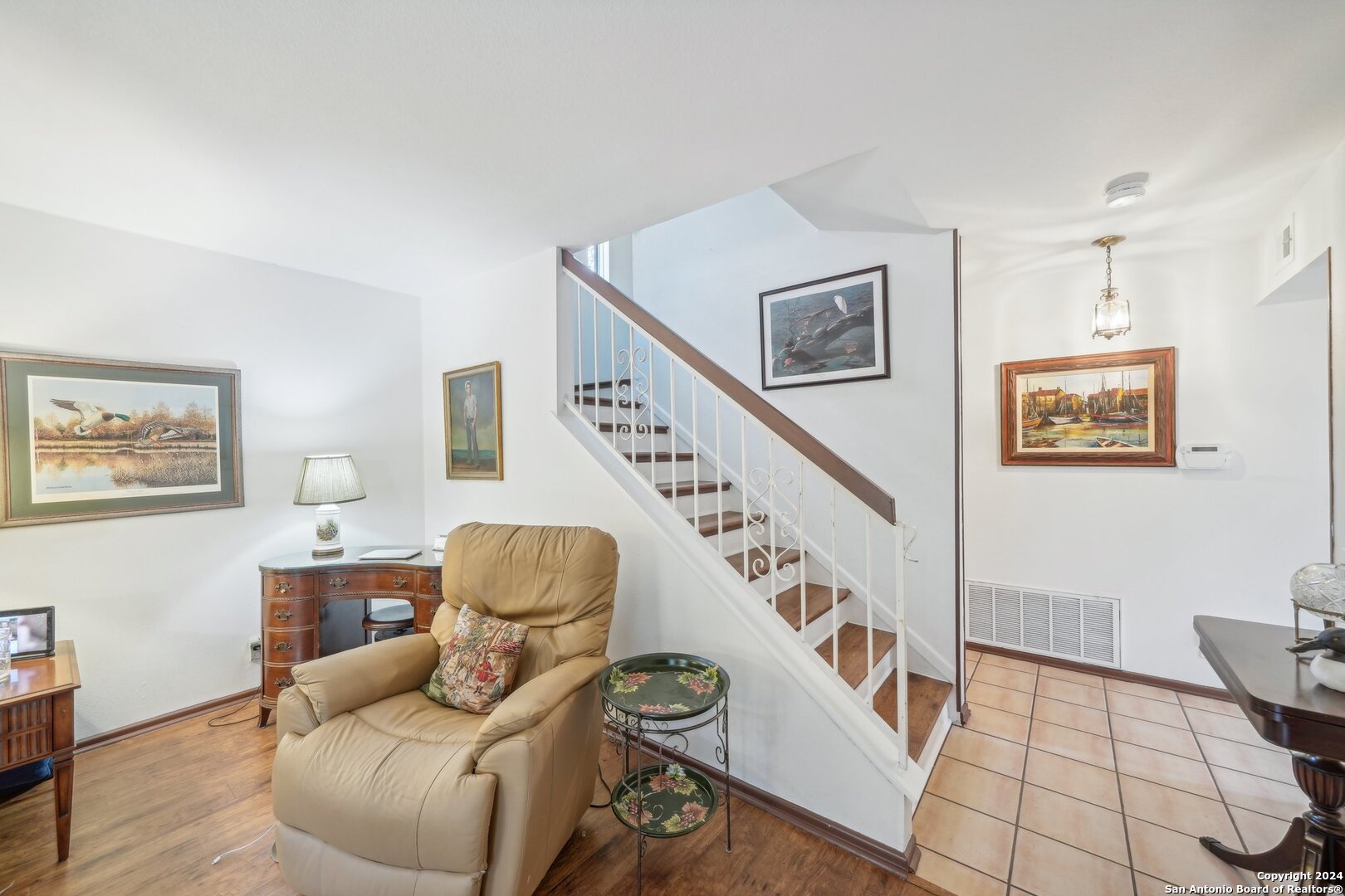 3816 LOMITA