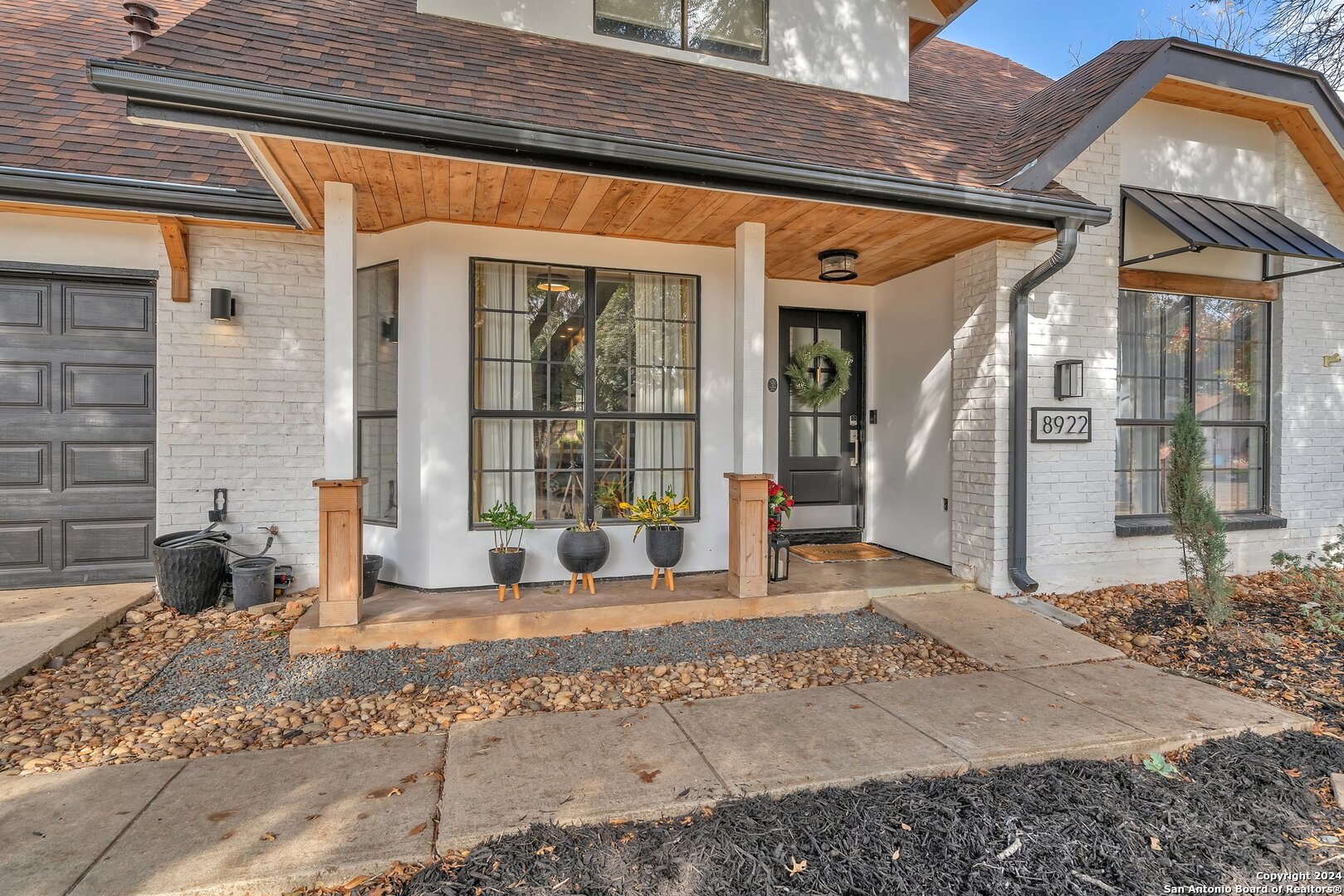 8922 HETHERINGTON DR