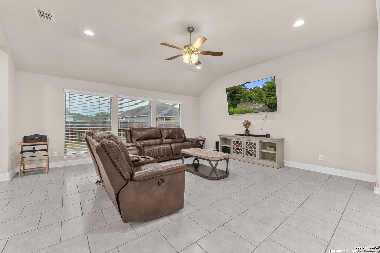 105 Grandview Rd