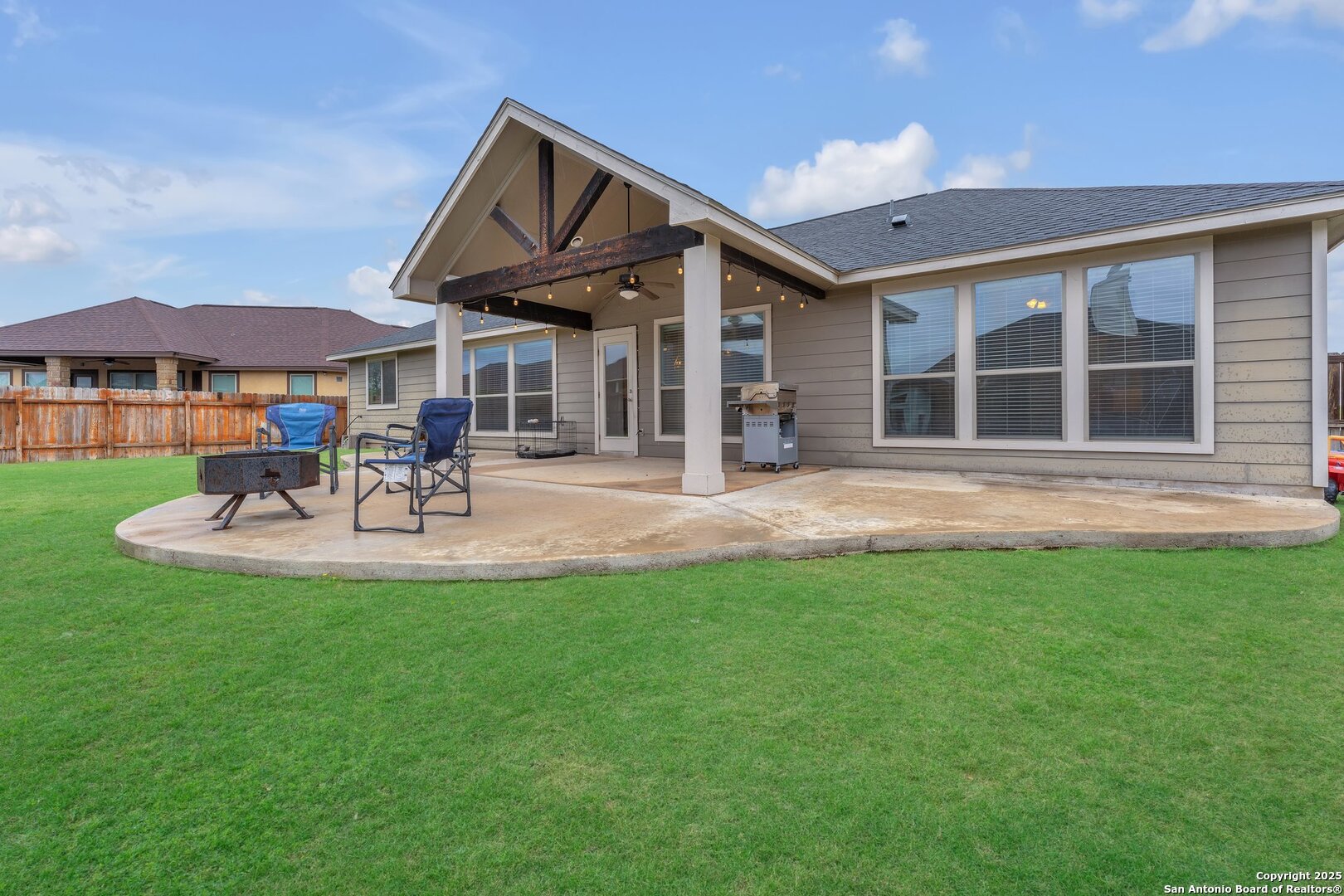 105 Grandview Rd