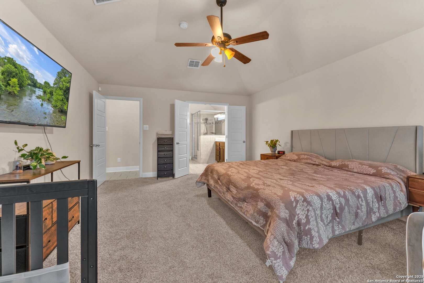 105 Grandview Rd