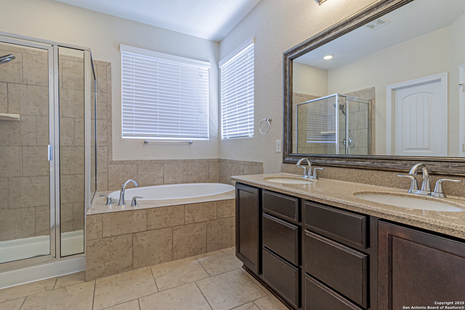 8226 Taft Creek
