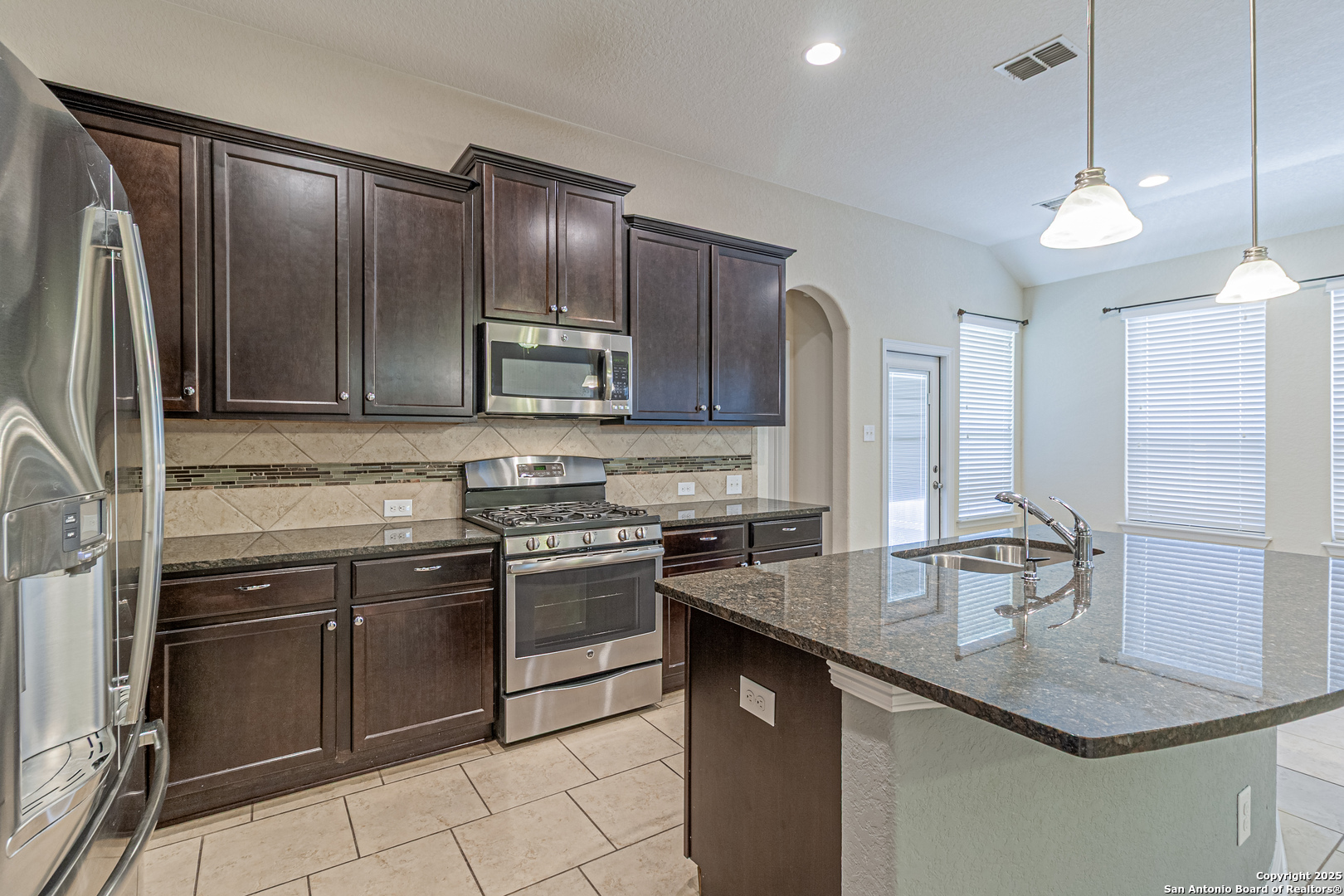 8226 Taft Creek