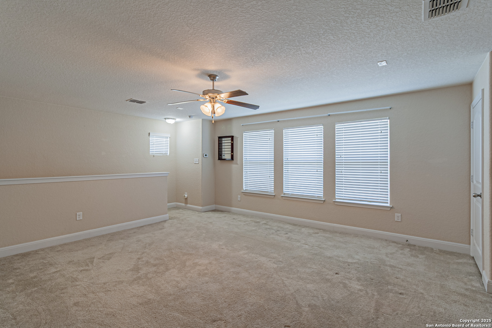 8226 Taft Creek