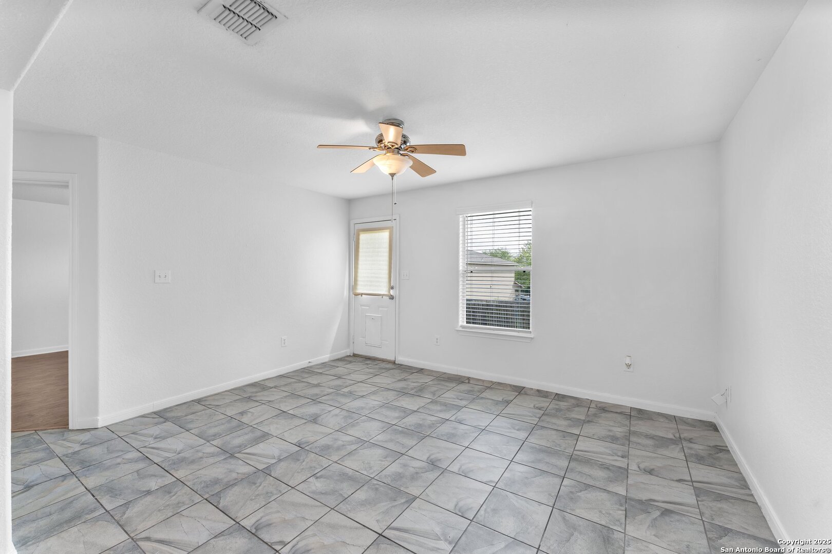11243 Country Canyon