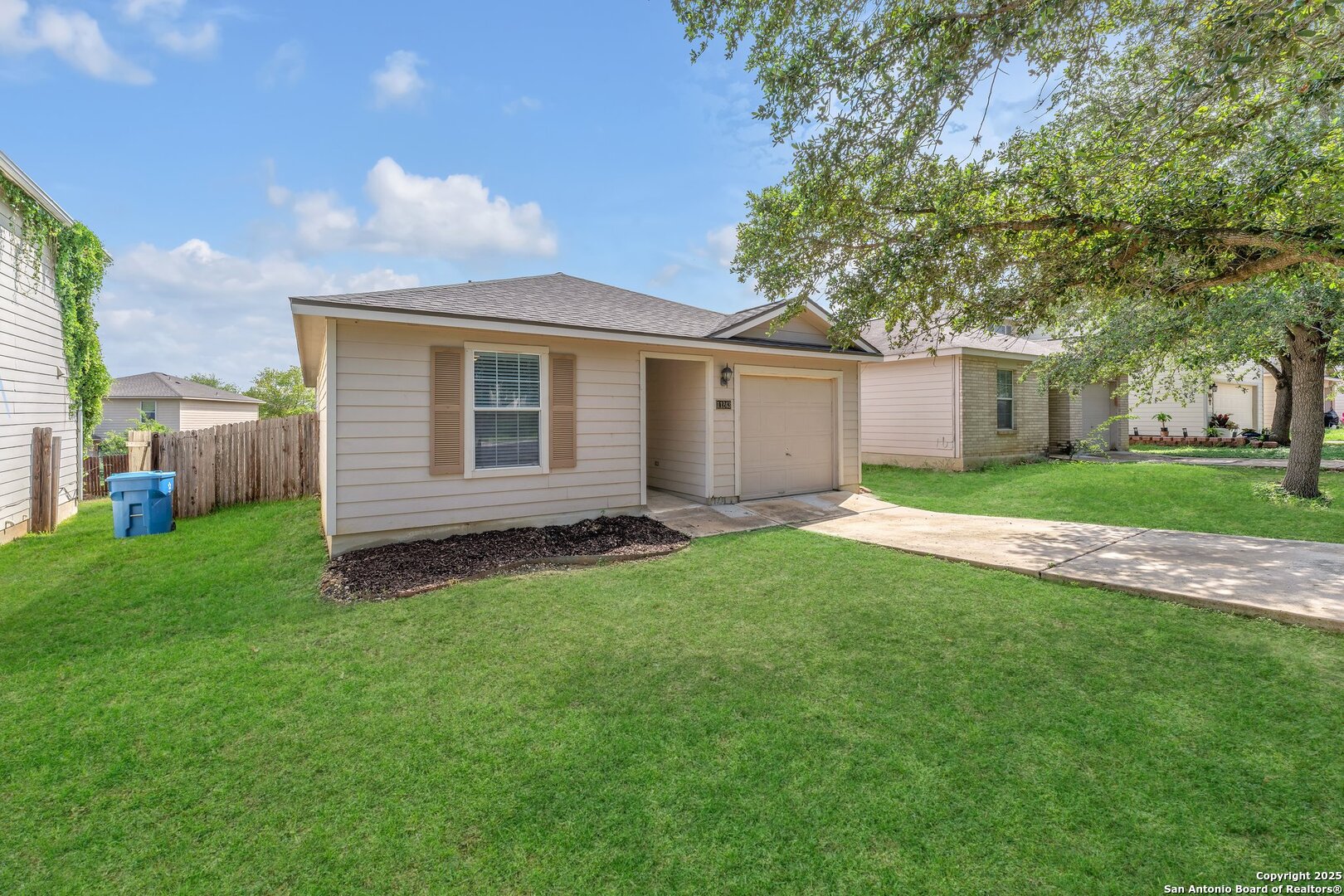11243 Country Canyon