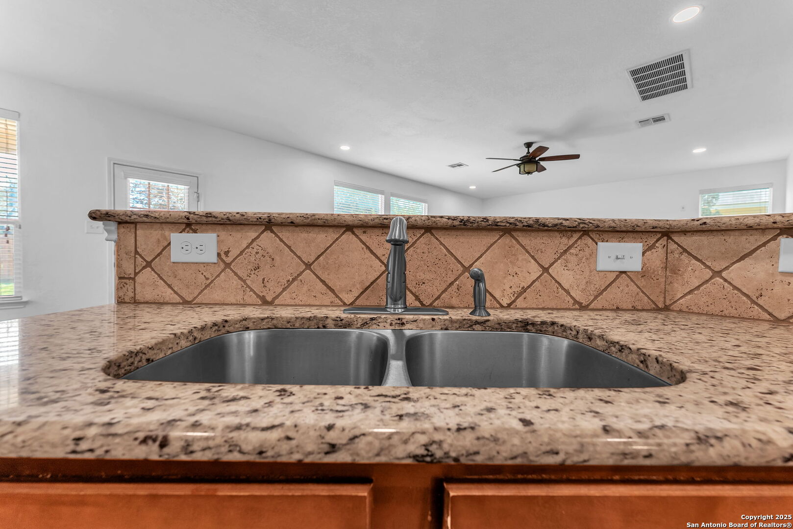 21634 Seminole Oaks