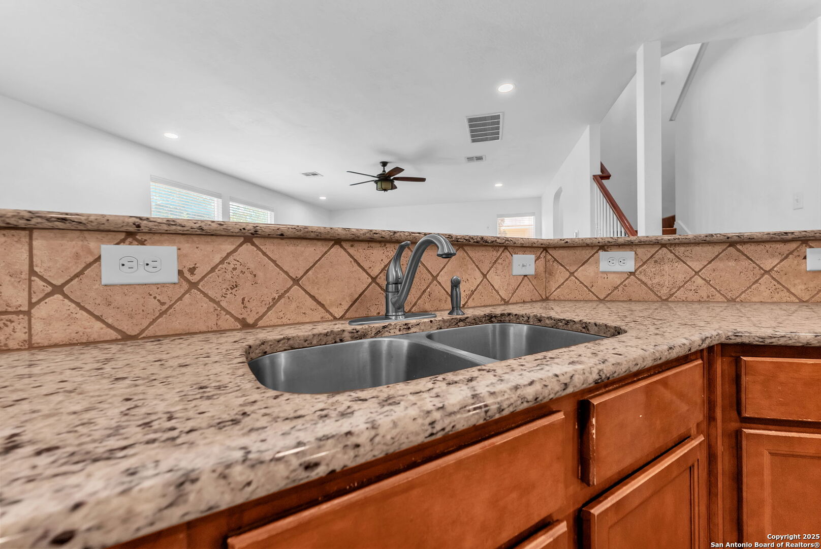 21634 Seminole Oaks