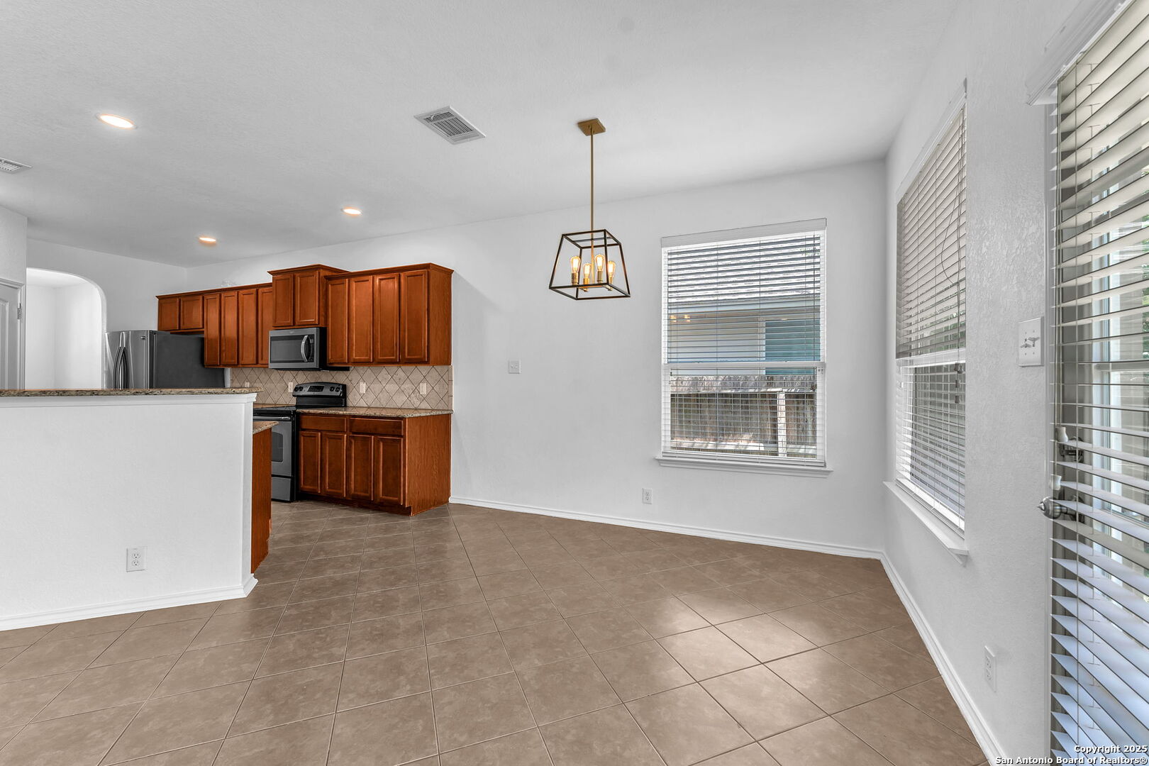 21634 Seminole Oaks