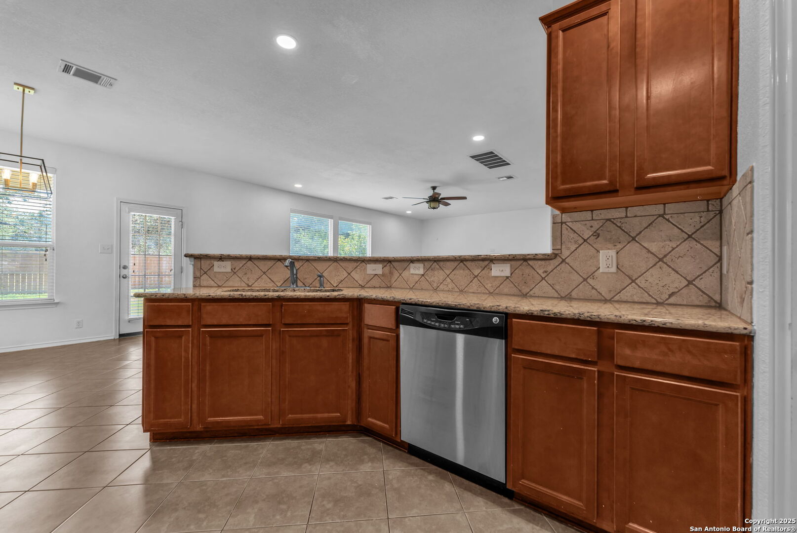 21634 Seminole Oaks