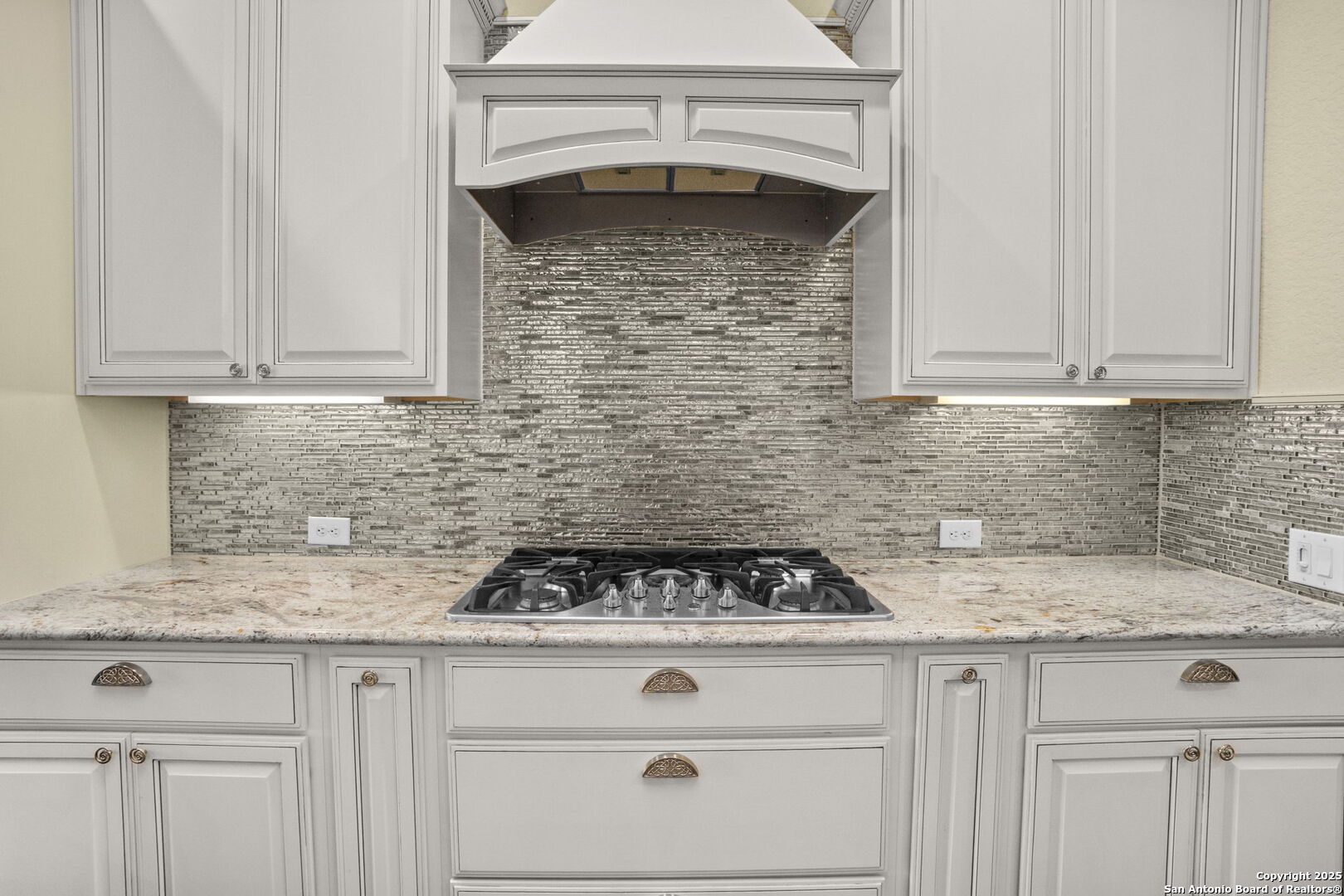 9703 Ivory Canyon