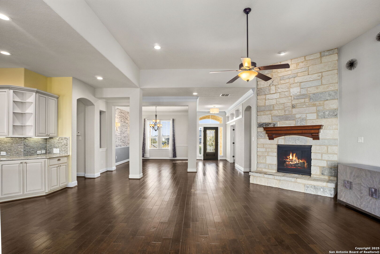 9703 Ivory Canyon