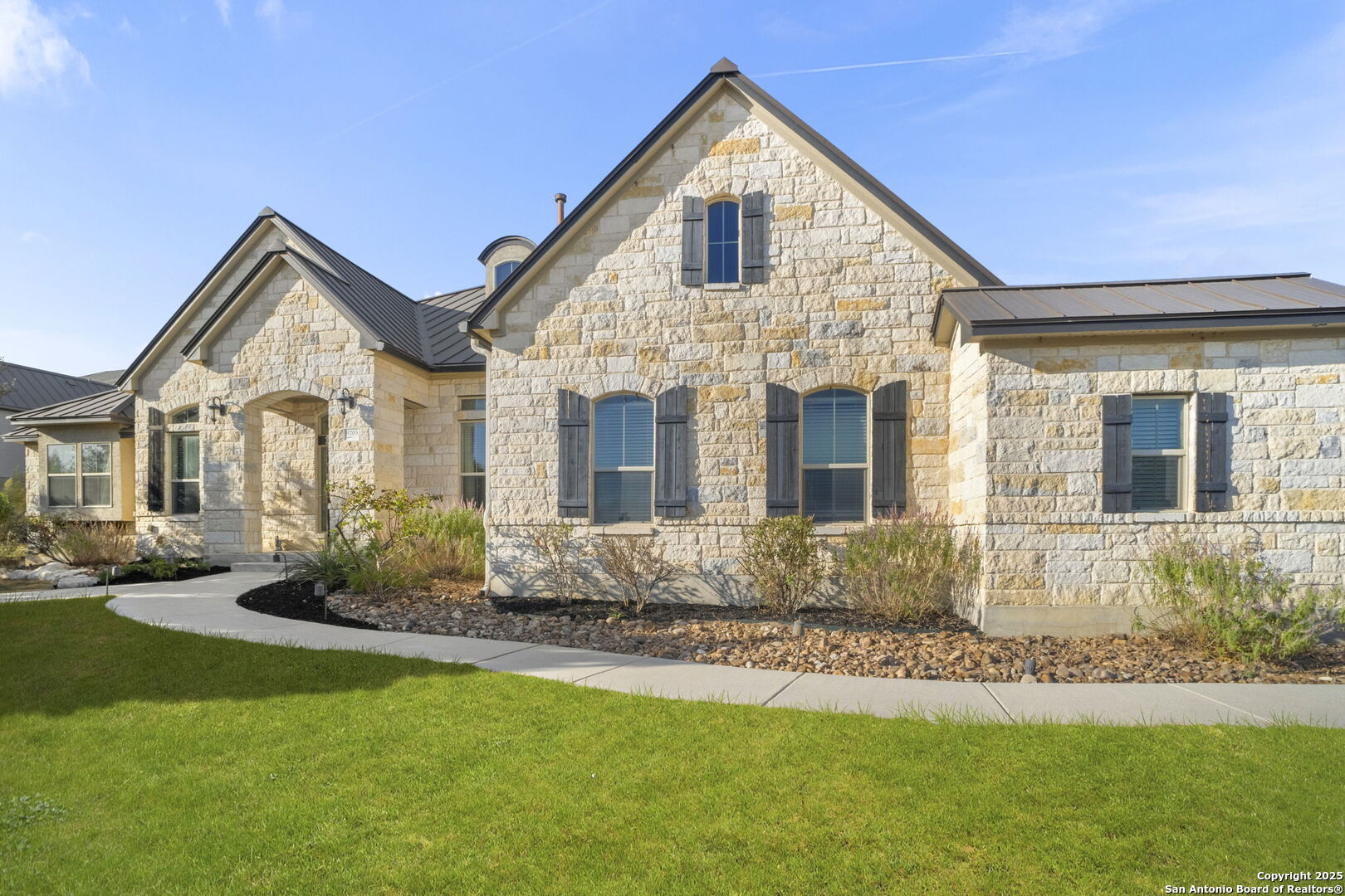 9703 Ivory Canyon
