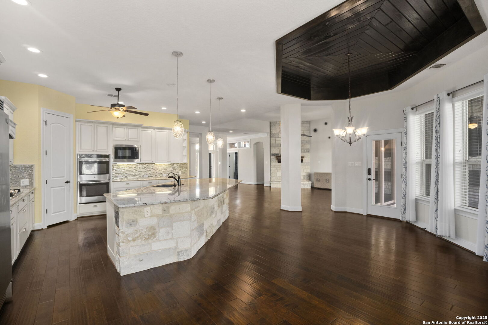 9703 Ivory Canyon