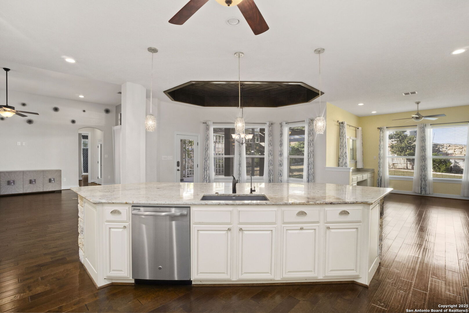 9703 Ivory Canyon