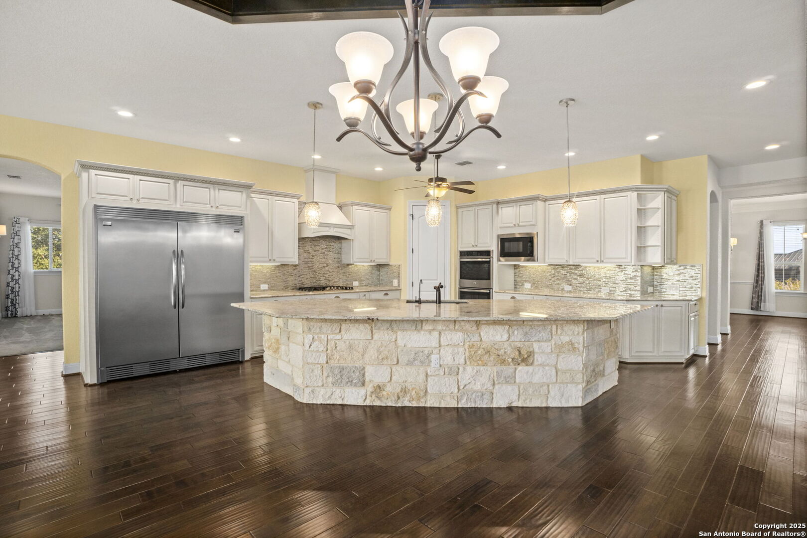 9703 Ivory Canyon