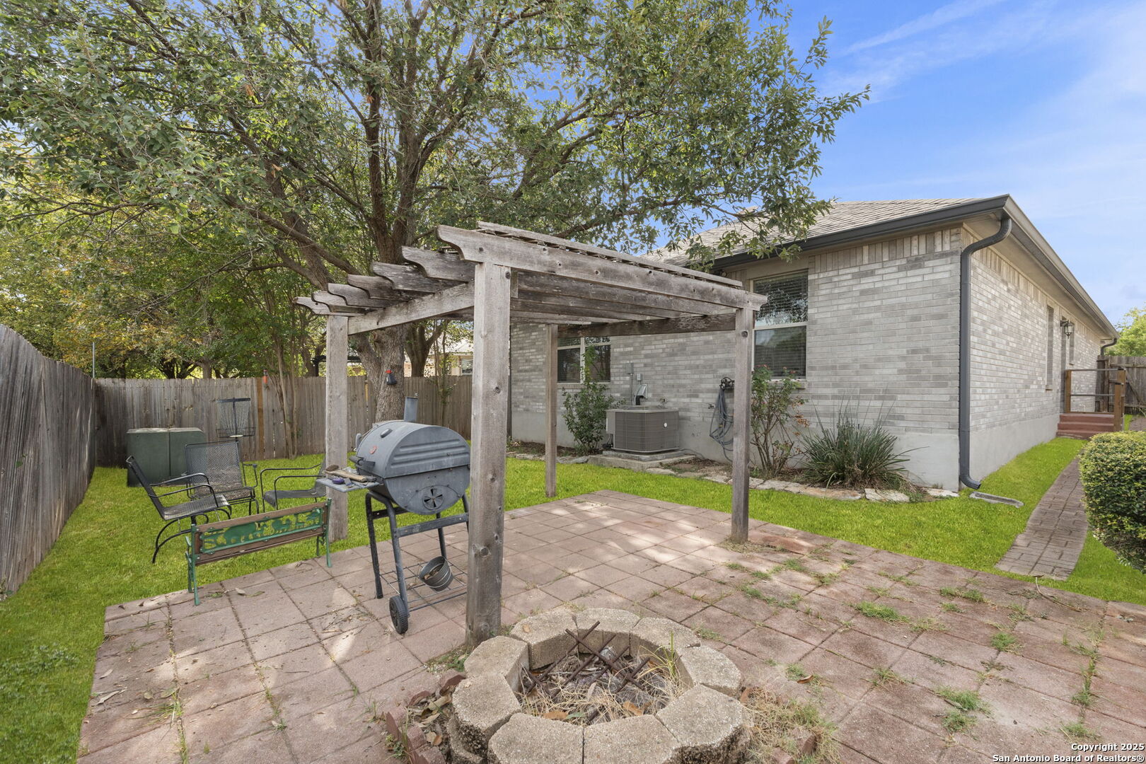 10623 Shaenmeadow