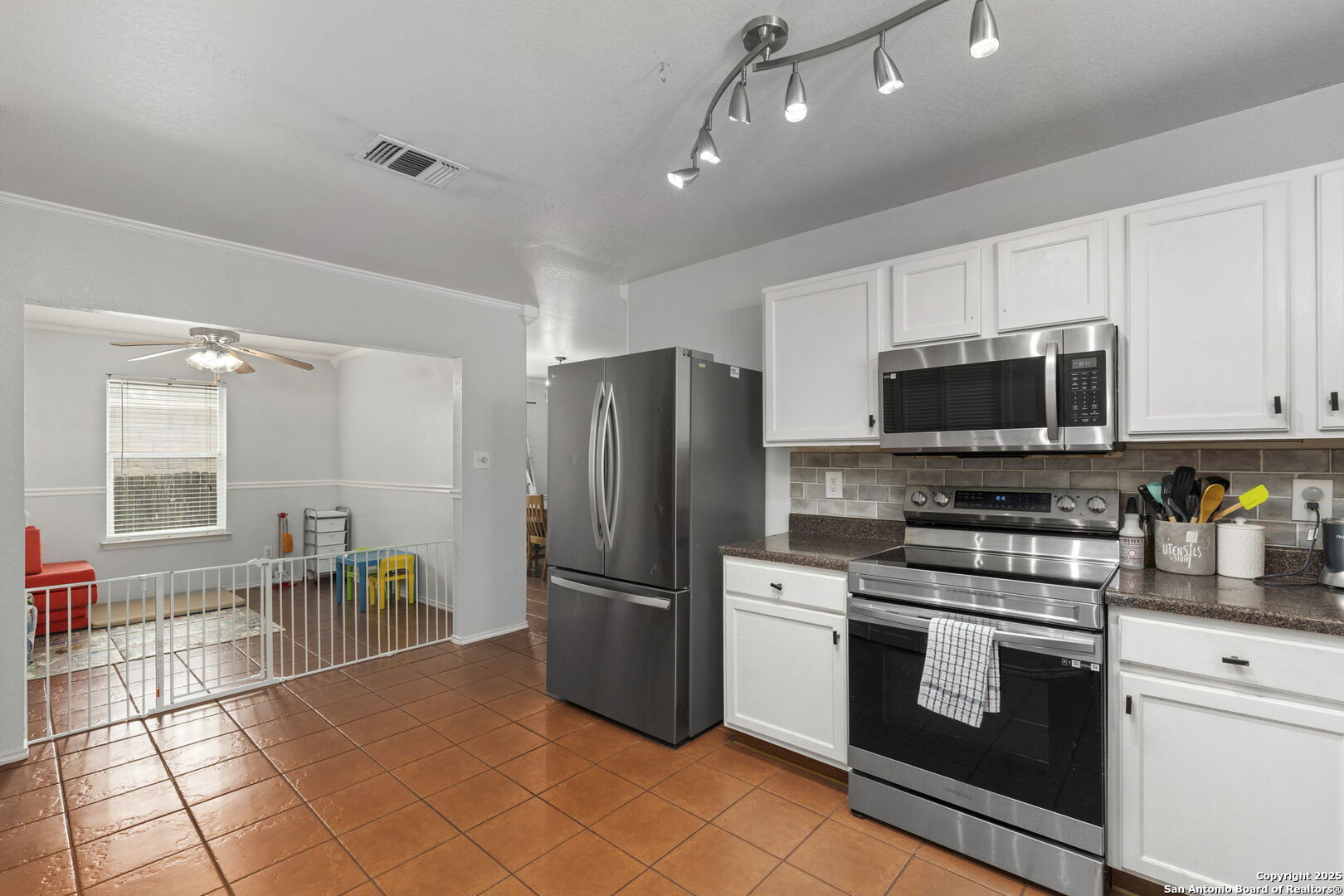 10623 Shaenmeadow