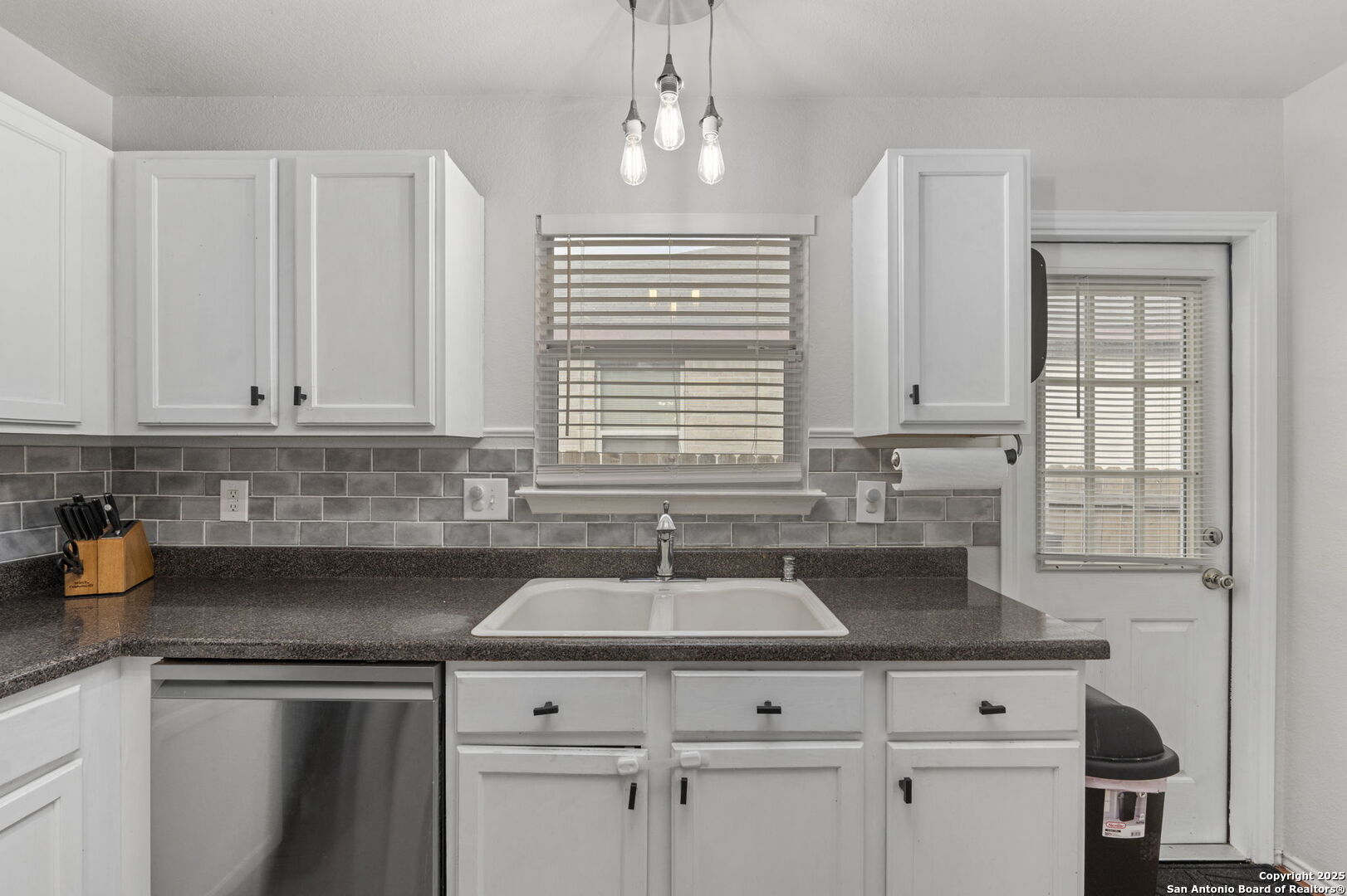 10623 Shaenmeadow