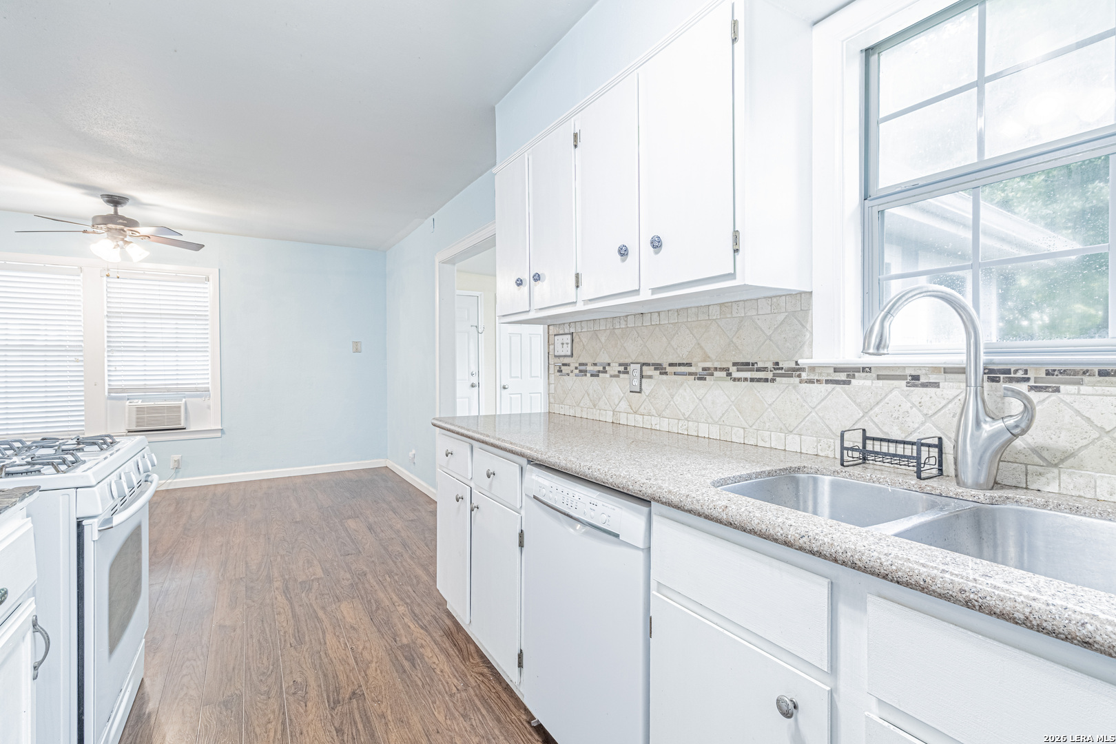 175 TIPPERARY AVE